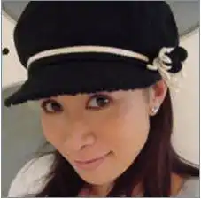 求一张佘诗曼的qq头像