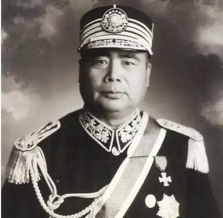 有一万白俄军的流氓军阀,多少姨太太不知道,张作霖曾让他做营长