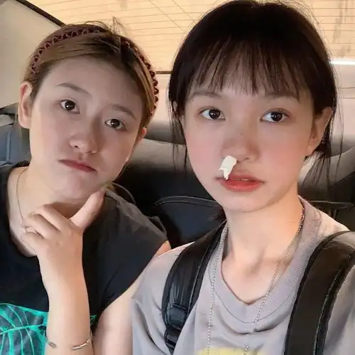 头像世间最好的默契并非有人懂你的言外之意而是有人懂你的欲言又止