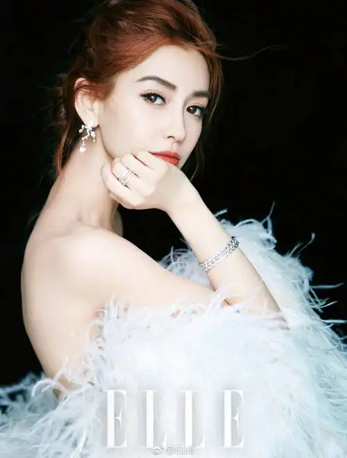 angelababy最新大片化身甜美小公主,看一眼就超级心动