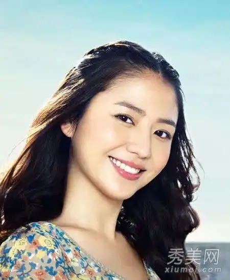 章子怡,宋慧儿,京,中国,日本和韩国女神头发pk