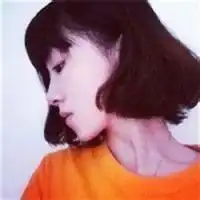 这是什么发型不是烫的哦,我看见有的学生就有这种发型