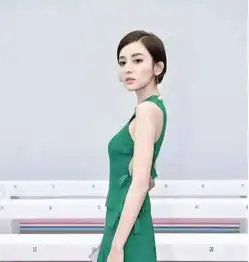 最难穿的绿色竟成2017年度流行色原来穿对了可以这么美