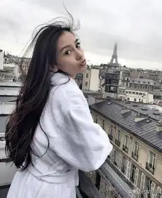 盘点八大女星的浴袍造型,谁最有创意