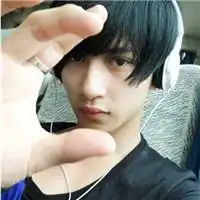 谁能给我一个qq头像,要男生,听音乐的
