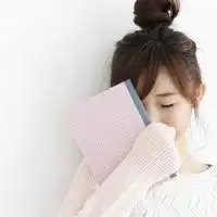 认识一个女生,知道女生喜欢一个男生,女生qq头像这个,qq个性签名心中的唯一无可取代,qq空间名钟