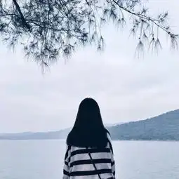 转过身女生背影头像,成年人说告别都很急