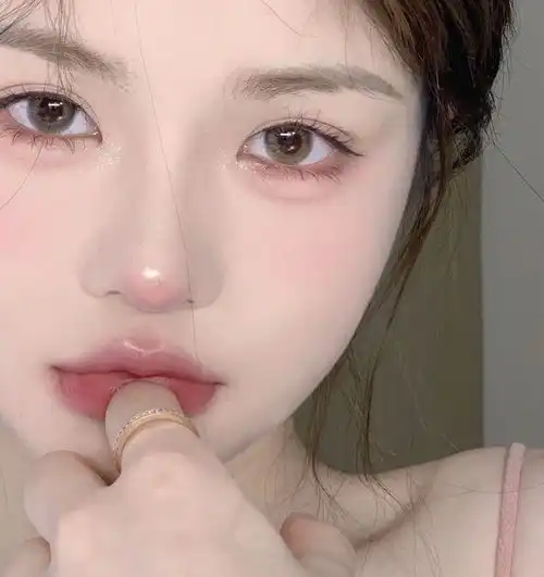 精选优质温柔小众好看的女生头像309