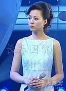 董卿周涛17年前清纯旧照pk一姐主播少女时代