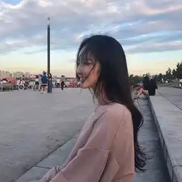 我满眼沧桑寂寥惟独最深处还有个你