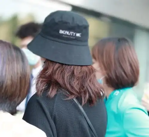 杨紫绿洲更新自拍,大美女又上线啦
