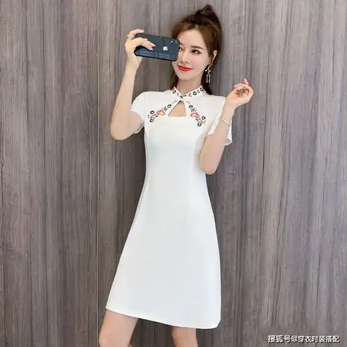 中国风新款优美旗袍,极致凸显女人高贵穿出东方女性之美