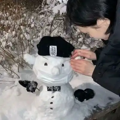 漏出点马脚吧让我知道你也love女生头像我要个性网