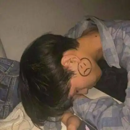 个性头像男生比较帅气的,只想快乐不要爱情