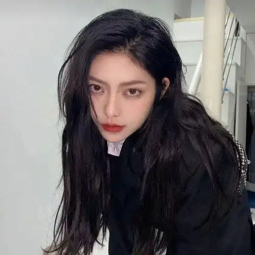 精选ins超酷女生头像