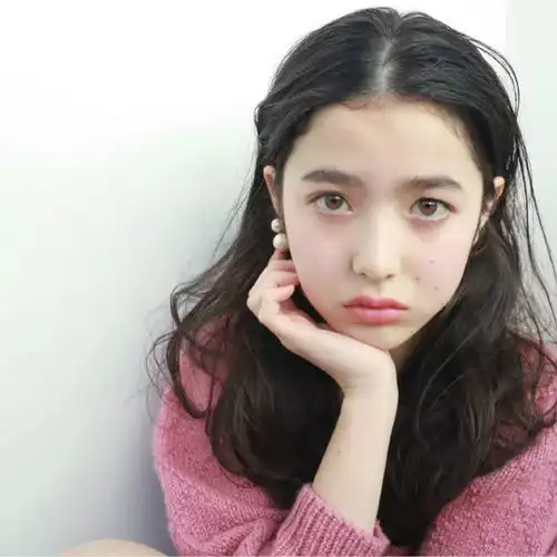 黑发留什么发型好看