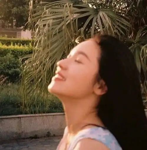 一眼心动的女生头像腾讯新闻