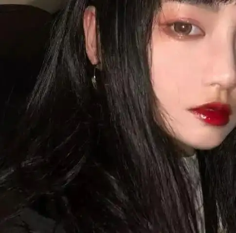 女生脸上这3个位置,越黑颜值越高,很多都是校花级别的