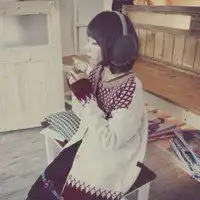 戴耳机的女生头像霸气微信头像图片大全