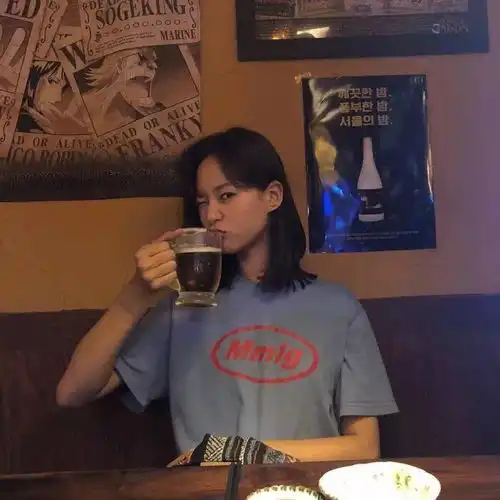 失望的时候,还是要骗一骗自己说会有前路萱草