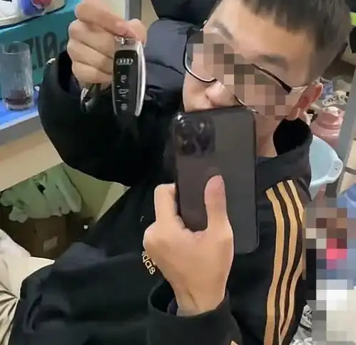 大学生的攀比心有多强女生晒出寝室一幕,网友直呼太真实