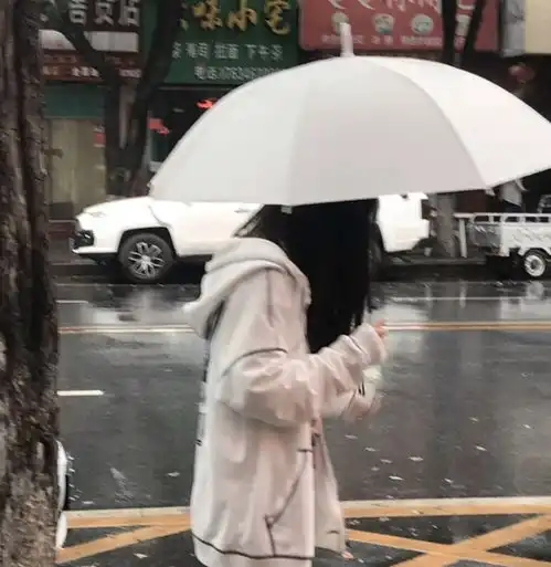 女生头像意难平的个性签名