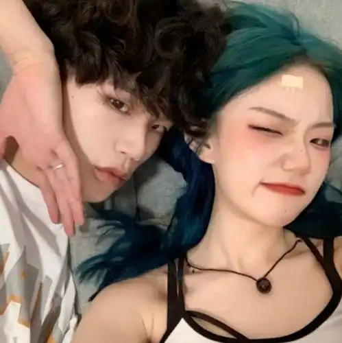 女生我去洗澡澡,傻子才回嗯,告诉你啥叫高情商回复