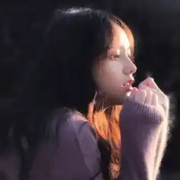 女生头像伪装者