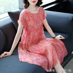 让您美到爆的真丝连衣裙,穿上既减龄又显气质,实在太好看了