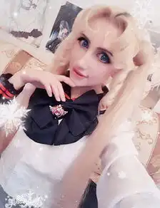 乌克兰女子疯狂爱上角色扮演称因此活得充实有意义