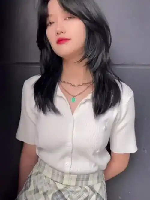 迭代商业剪染质感染发高级感发色高级感女生发型发型设计发型懂你的发型师