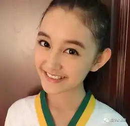 这个承包了39位女神童年的00后,下水后怎么眉毛短了半截
