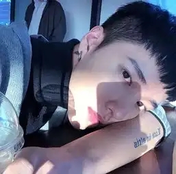 一批超个性好看的微信头像