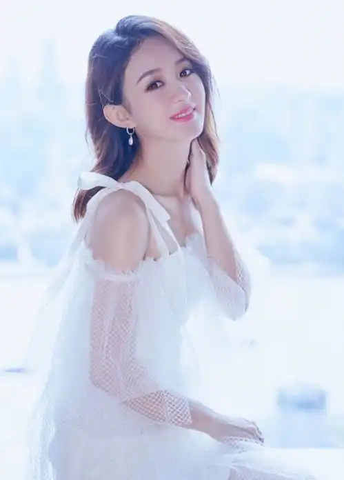 当红女星20岁与现在大对比有人没变化,有人已经不再青涩了