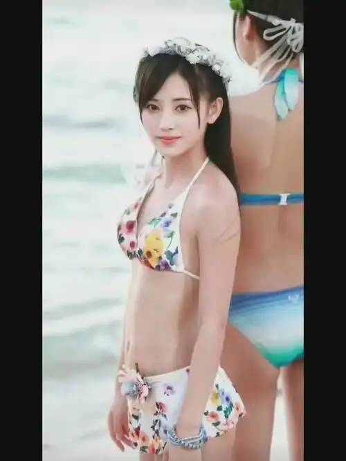 内娱十大女星泳装大放送,有人身材丰满,有人分不清前后