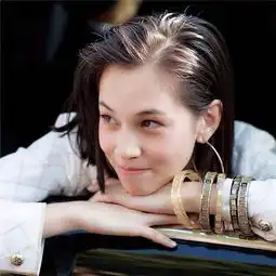 杨幂说自己是少女赵丽颖听了想打人