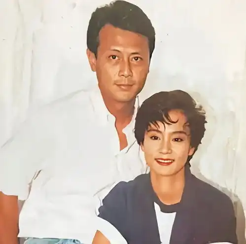 被刘德凯抛弃,摘掉子宫,琼女郎刘雪华晚年丧夫无子女成遗憾