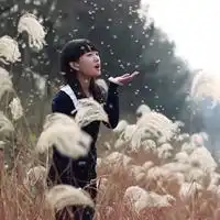 女生头像唯美我们活着谁也没有亏欠谁