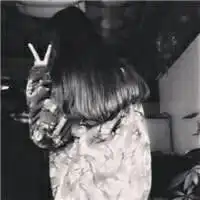 qq头像女生不带字戴有帽子的