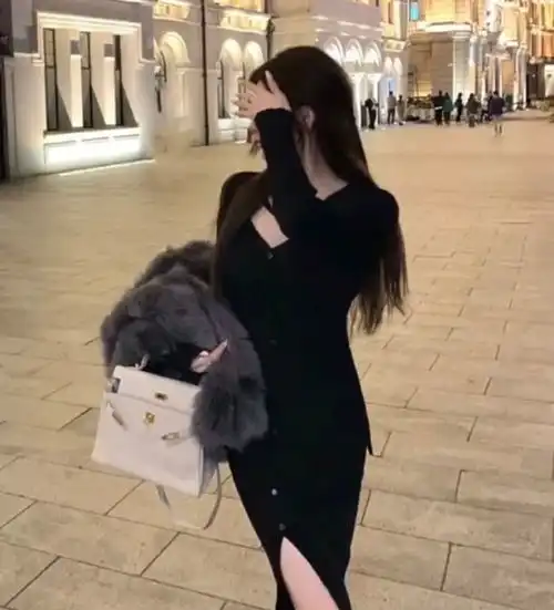 和男友冷战带男闺蜜飞国外,男友突然结婚了,你怎能背着我结婚