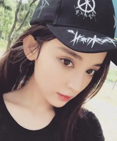 娱乐圈最会自拍的8大女星,赵丽颖第二,唐嫣第三