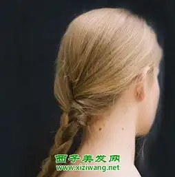 简单的盘发教程适合美女的春季盘发教程图解