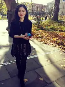 美女博士实验照惊艳走红欲征男友回家过年