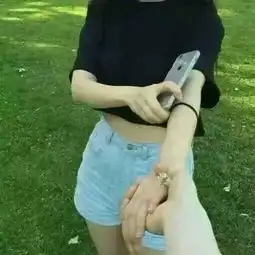 要多一点女生头像唯美或者萌萌哒的那种两者都要有再要多一点男生头像帅气一点的那种找百搜狗问问