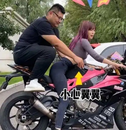 突发曝网红猴哥说车婚变,妻子何钰欣透露原因,斥责其三不