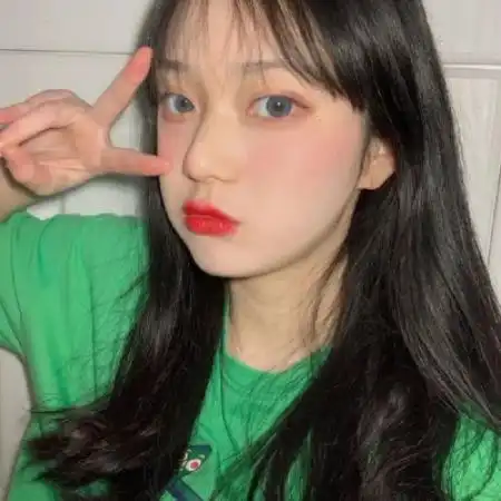 个性时尚美女头像,我心里都清楚大家都喜欢