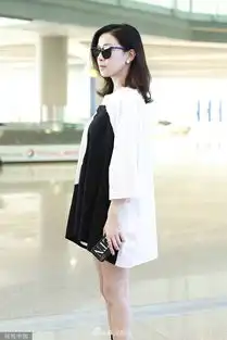 组图佘诗曼穿黑白裙装简约大方嘬吸管喝咖啡御姐秒变少女