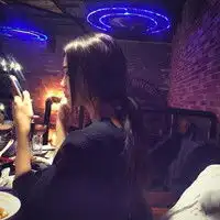 忧伤弥漫的非主流女生头像心里的那个空虚我不需要你安慰