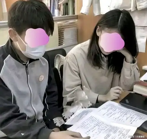 太炸裂出轨学生的女老师被爆出后,哭诉网传聊天记录不真系篡改