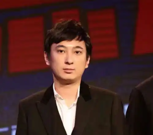 王思聪的眼光到底有多毒几年前关注一无名男演员,如今的他堪称顶流